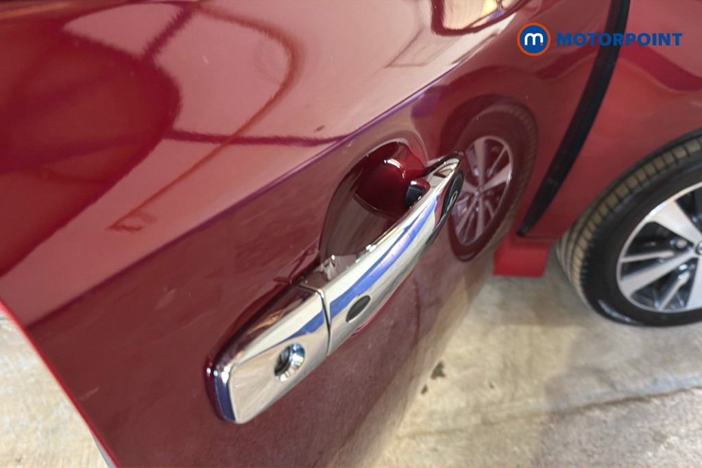 Nissan Leaf Acenta Automatic Electric Hatchback - Stock Number (1636500) - 42nd supplementary image