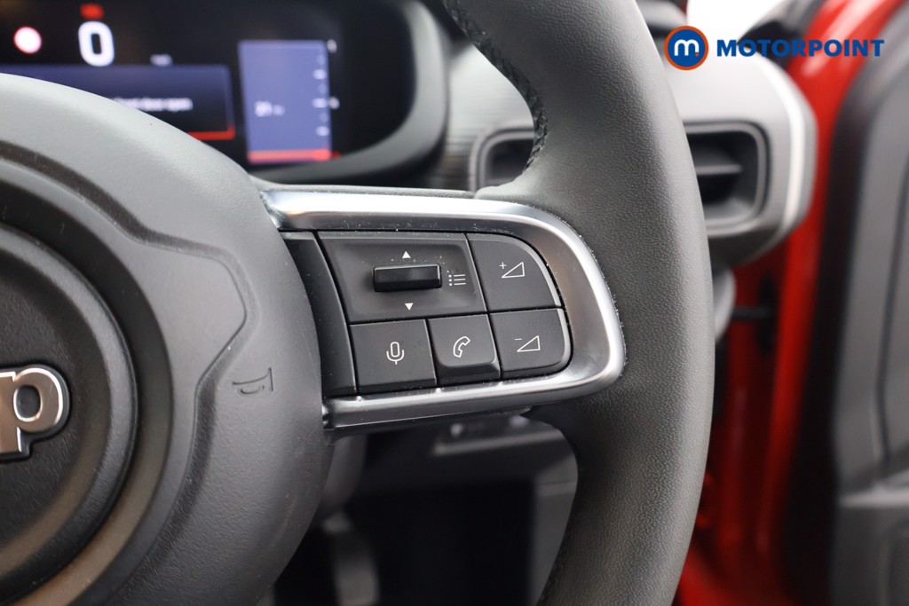 Jeep Avenger Altitude Manual Petrol SUV - Stock Number (1636596) - 7th supplementary image