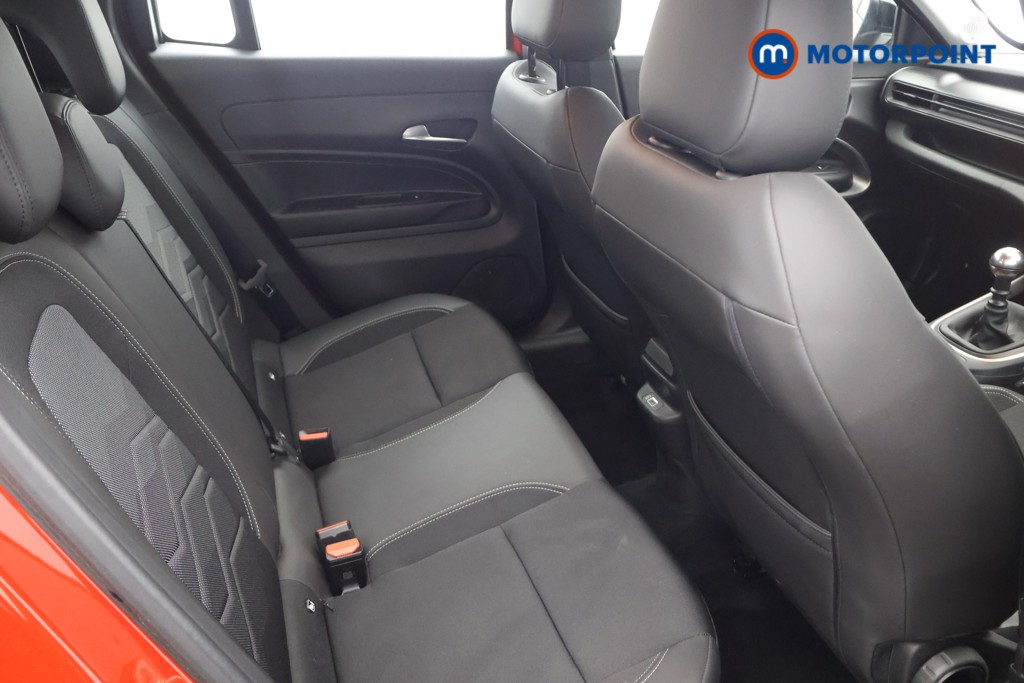 Jeep Avenger Altitude Manual Petrol SUV - Stock Number (1636596) - 18th supplementary image