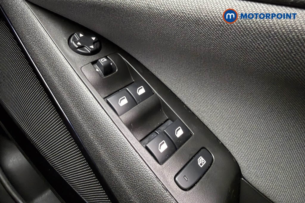Vauxhall Crossland X Sport Manual Petrol SUV - Stock Number (1637012) - 14th supplementary image