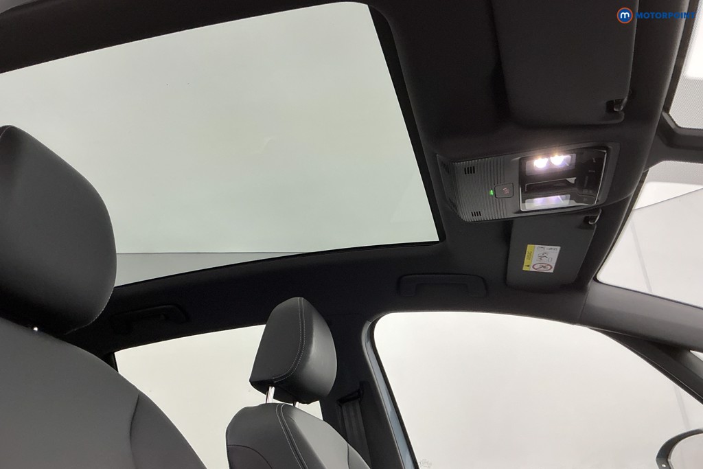 Volkswagen Id.3 Family Pro Automatic Electric Hatchback - Stock Number (1637178) - 16th supplementary image