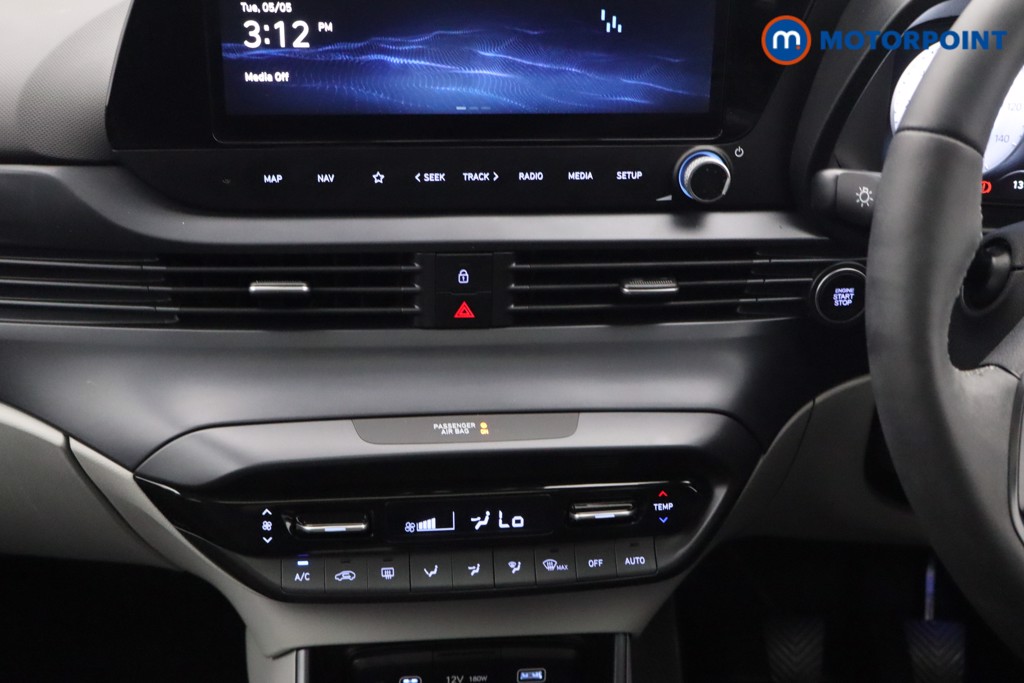 Hyundai I20 Ultimate Manual Petrol Hatchback - Stock Number (1637226) - 4th supplementary image