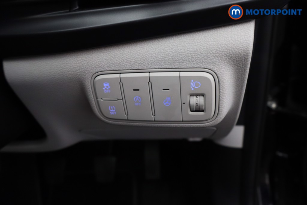 Hyundai I20 Ultimate Manual Petrol Hatchback - Stock Number (1637226) - 14th supplementary image