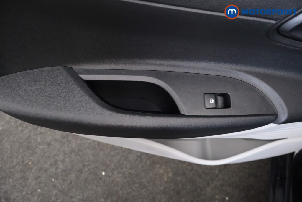 Hyundai I20 Ultimate Manual Petrol Hatchback - Stock Number (1637226) - 27th supplementary image