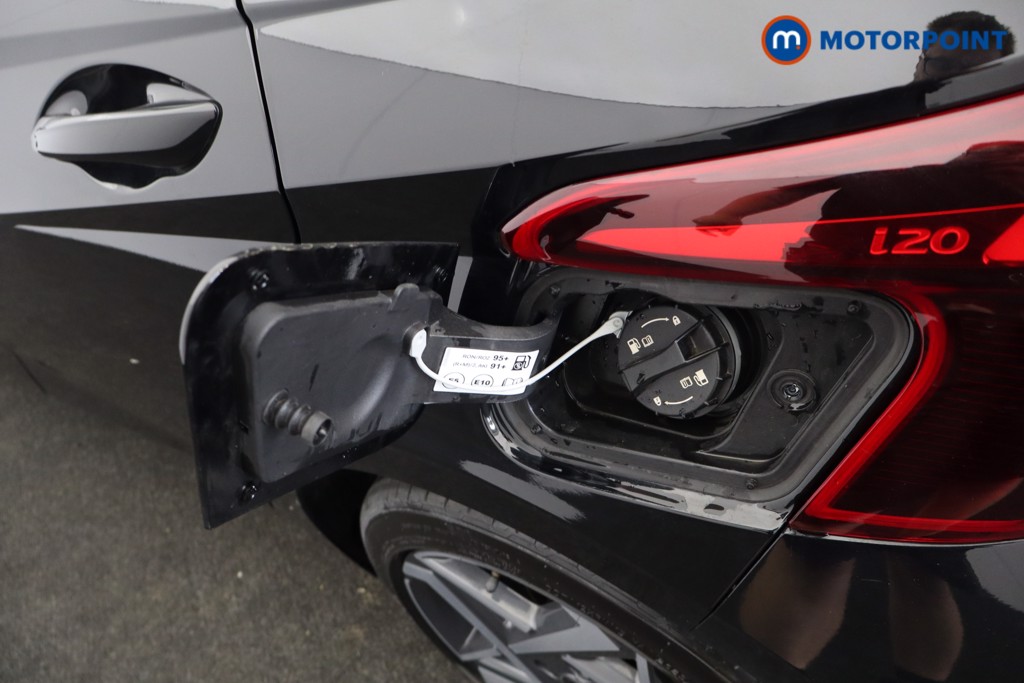 Hyundai I20 Ultimate Manual Petrol Hatchback - Stock Number (1637226) - 32nd supplementary image