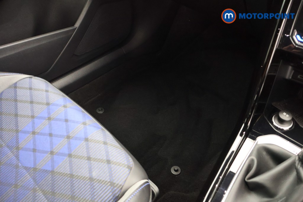 Volkswagen T-Roc R Automatic Petrol SUV - Stock Number (1637488) - 12th supplementary image