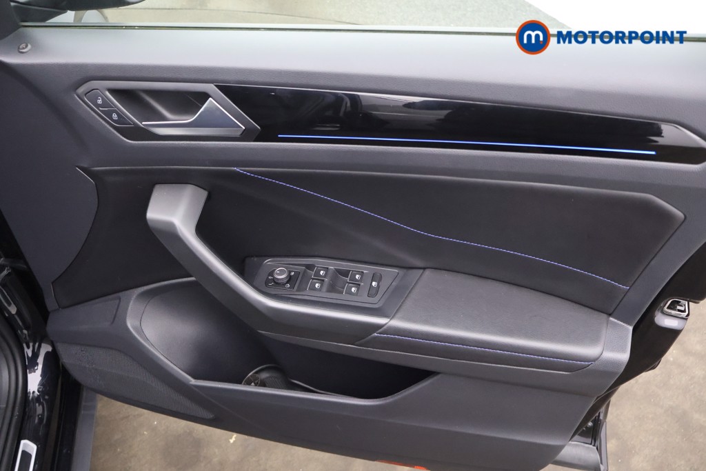 Volkswagen T-Roc R Automatic Petrol SUV - Stock Number (1637488) - 14th supplementary image