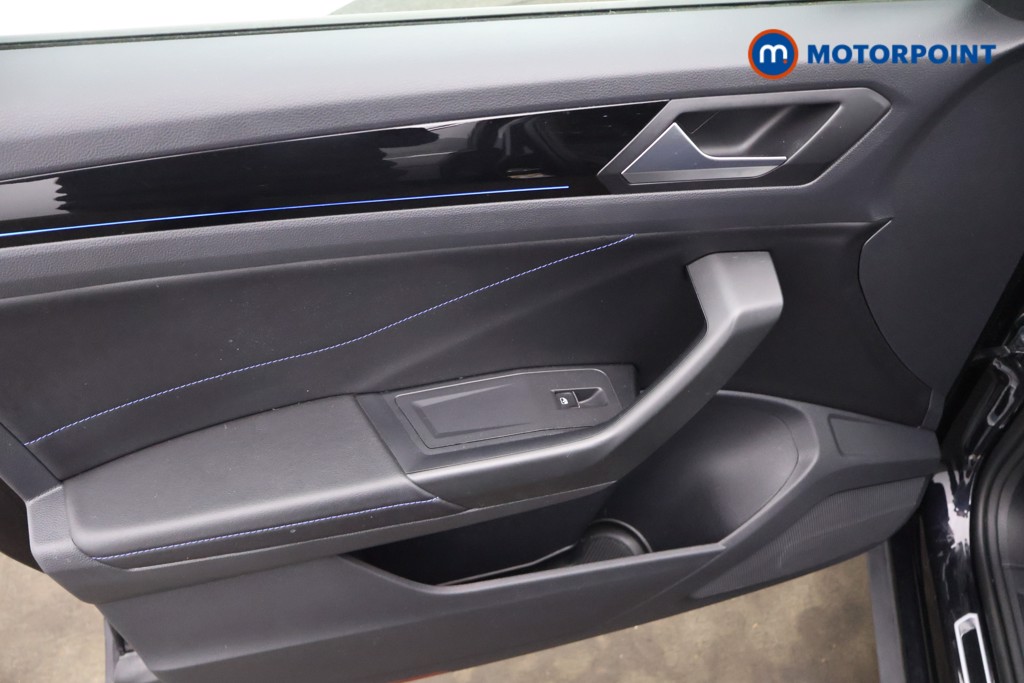 Volkswagen T-Roc R Automatic Petrol SUV - Stock Number (1637488) - 22nd supplementary image