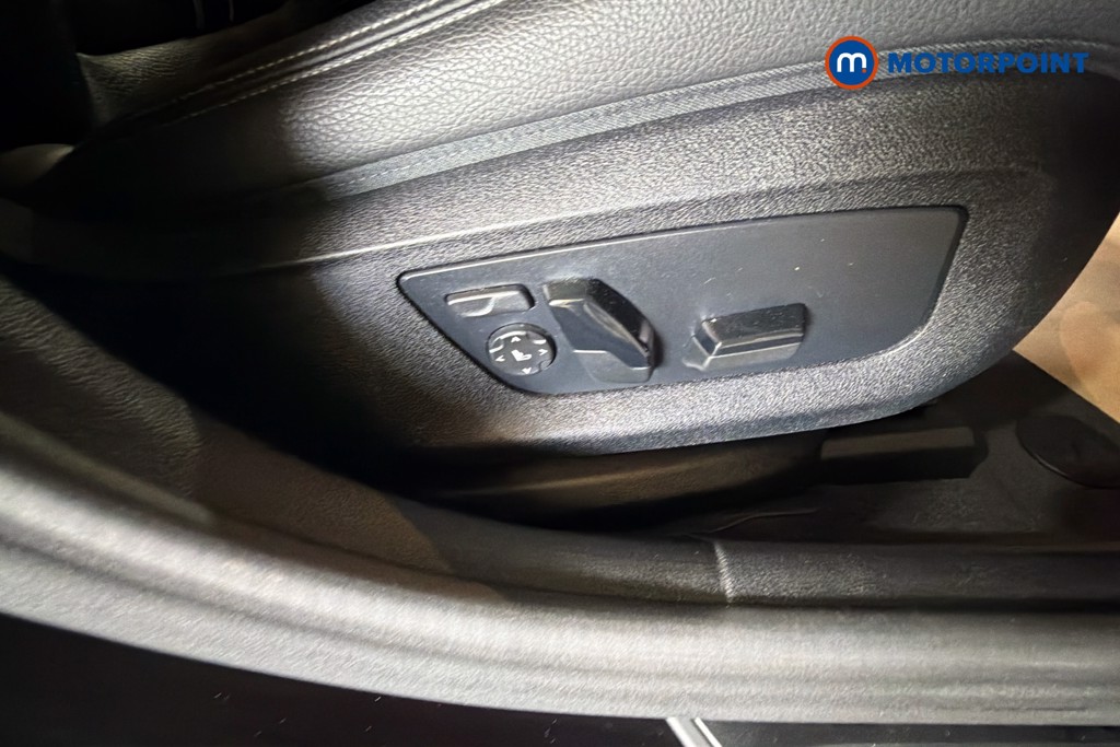 BMW 5 Series M Sport Automatic Diesel Saloon - Stock Number (1637828) - 25th supplementary image