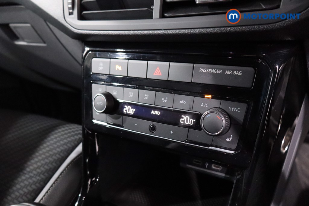 Volkswagen T-Cross R-Line Manual Petrol SUV - Stock Number (1638086) - 20th supplementary image