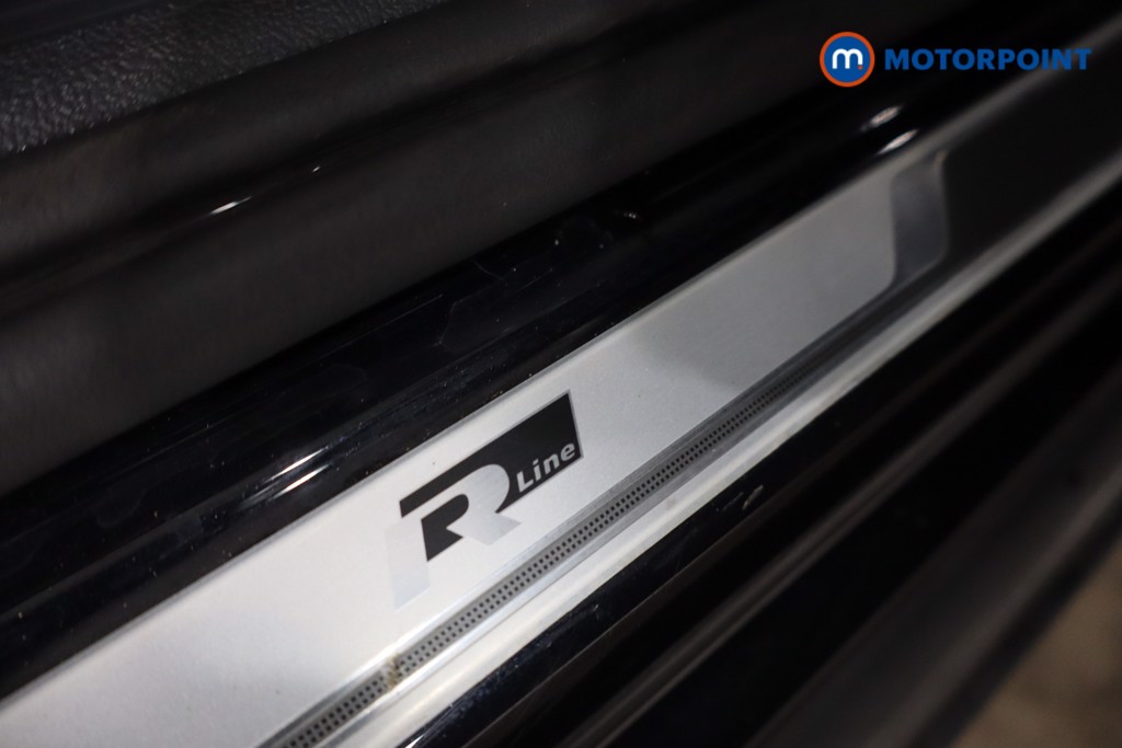 Volkswagen T-Cross R-Line Manual Petrol SUV - Stock Number (1638086) - 23rd supplementary image