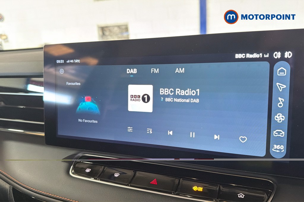Mg Motor Uk HS Trophy Automatic Petrol-Electric Hybrid SUV - Stock Number (1638286) - 9th supplementary image