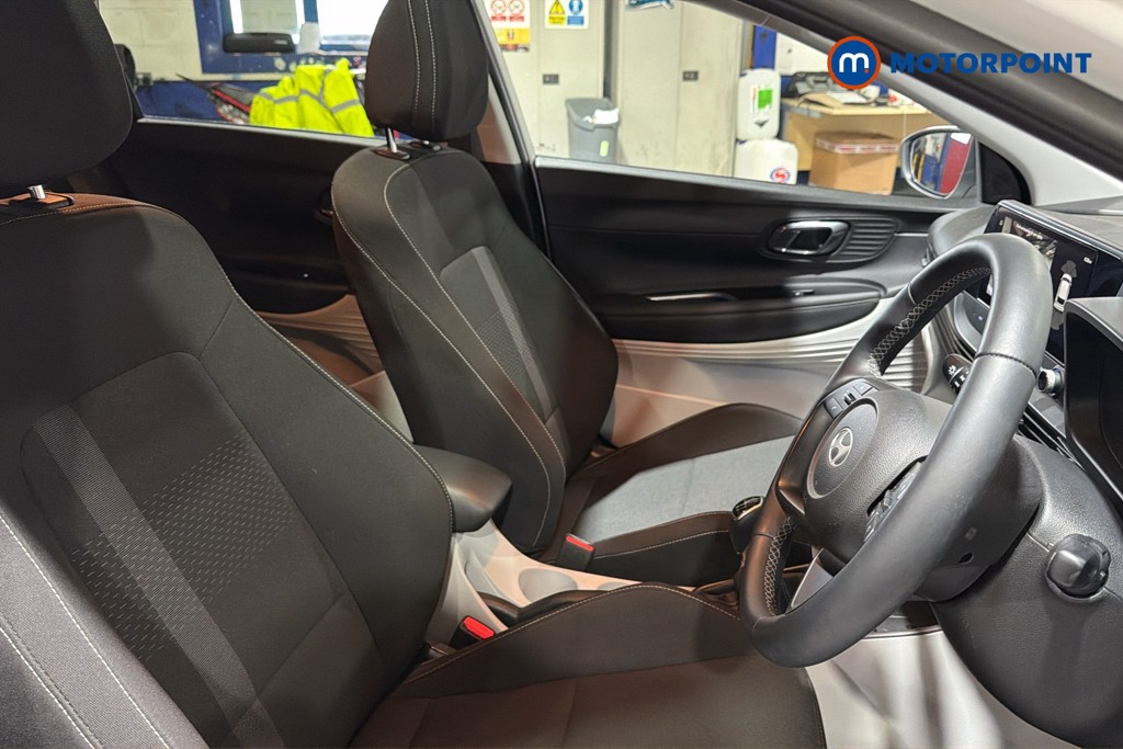 Hyundai I20 Ultimate Manual Petrol Hatchback - Stock Number (1638315) - 22nd supplementary image