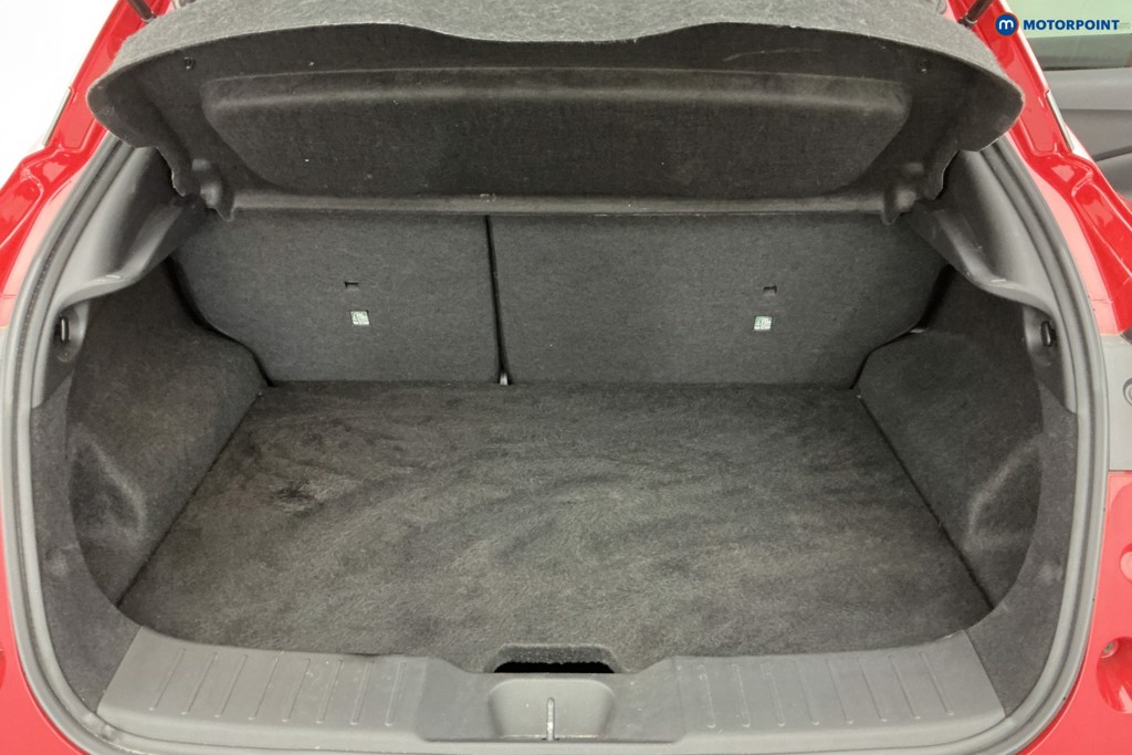 Nissan Juke N-Connecta Manual Petrol SUV - Stock Number (1638407) - 4th supplementary image