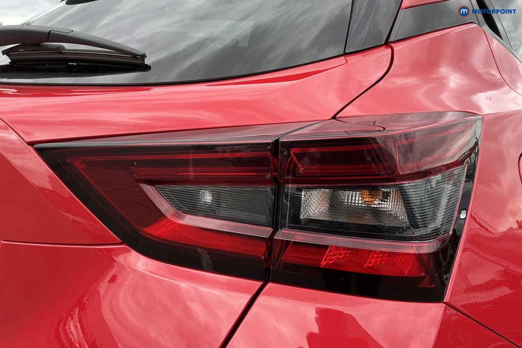 Nissan Juke N-Connecta Manual Petrol SUV - Stock Number (1638407) - 30th supplementary image