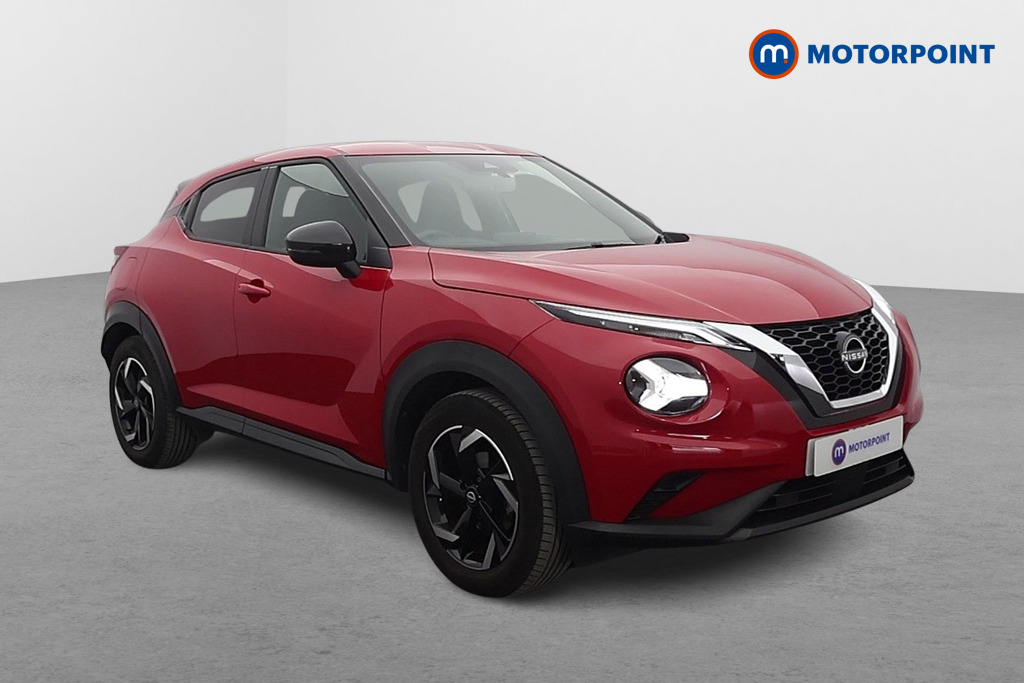 Nissan Juke N-Connecta Manual Petrol SUV - Stock Number (1638407) - Drivers side front corner