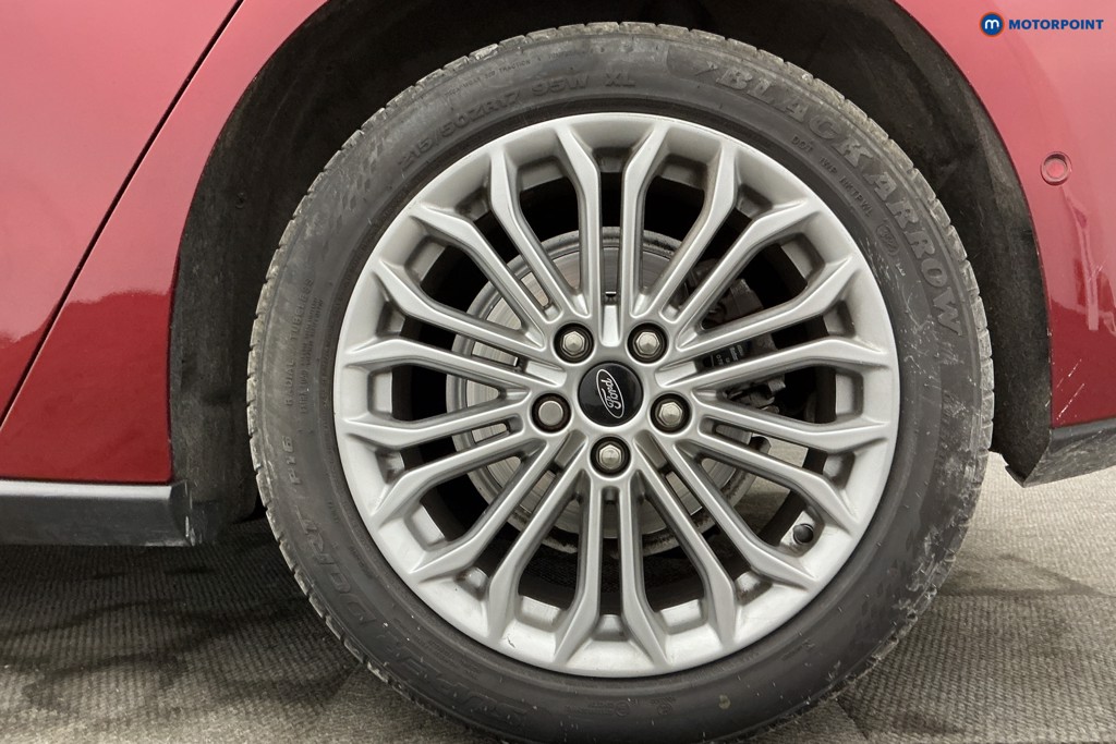 Ford Focus Titanium X Manual Petrol Hatchback - Stock Number (1638418) - 39th supplementary image