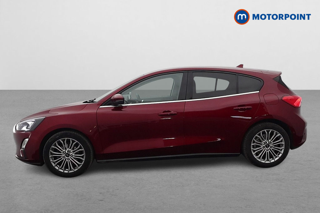 Ford Focus Titanium X Manual Petrol Hatchback - Stock Number (1638418) - Passenger side