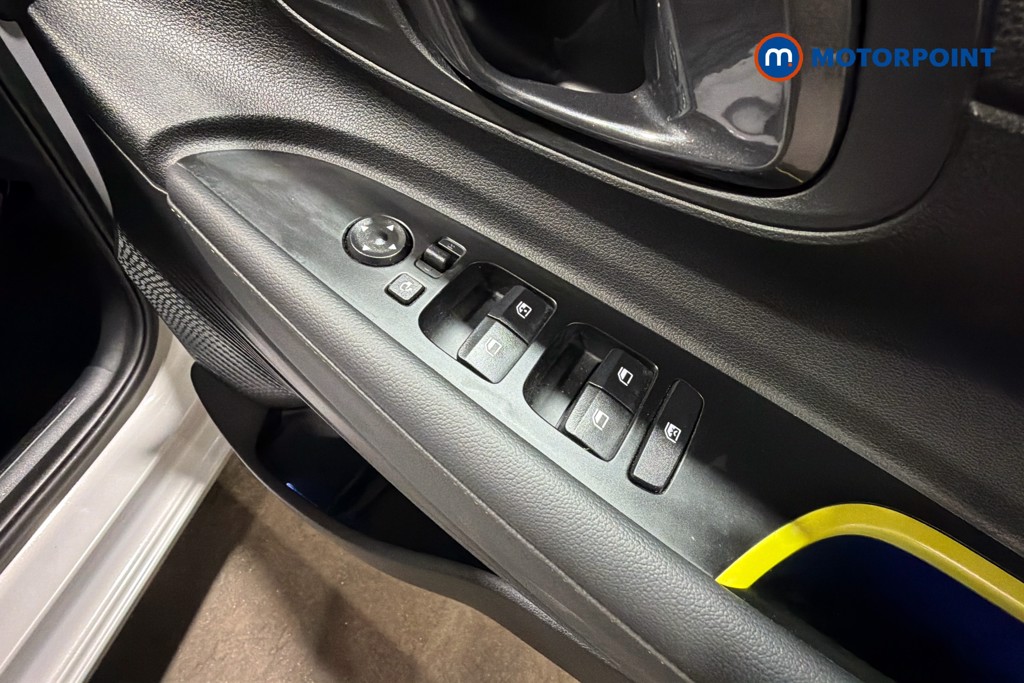 Hyundai I20 Ultimate Manual Petrol Hatchback - Stock Number (1638561) - 20th supplementary image