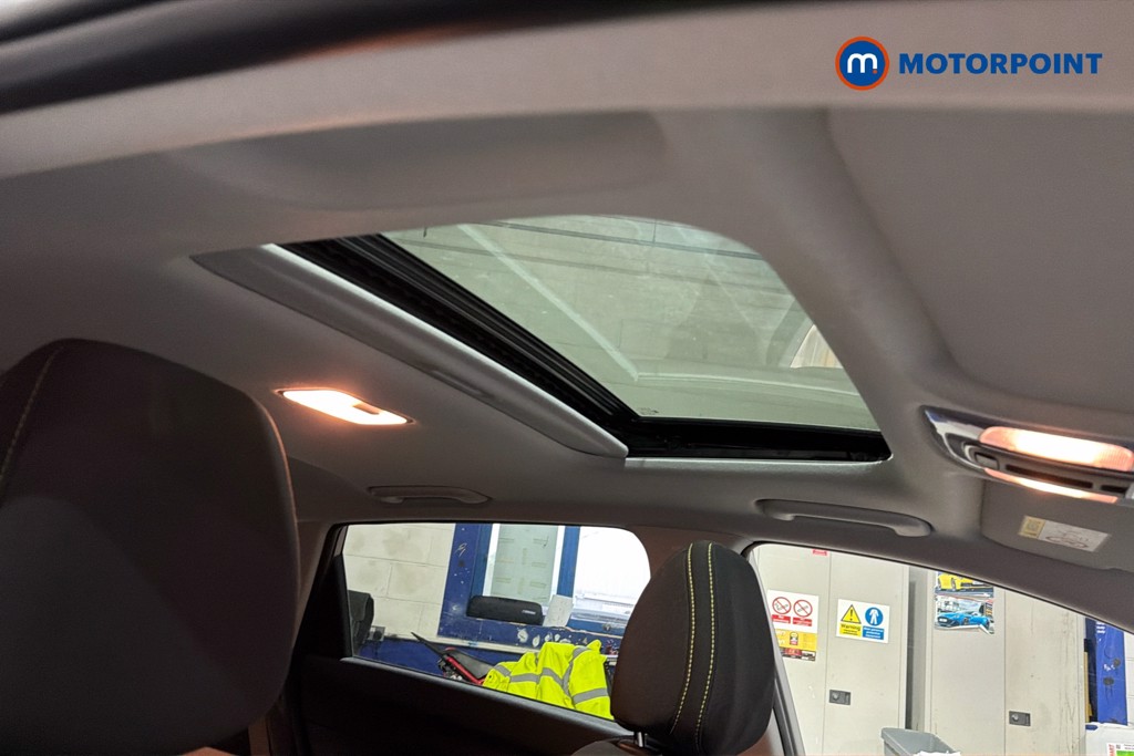 Hyundai I20 Ultimate Manual Petrol Hatchback - Stock Number (1638561) - 32nd supplementary image