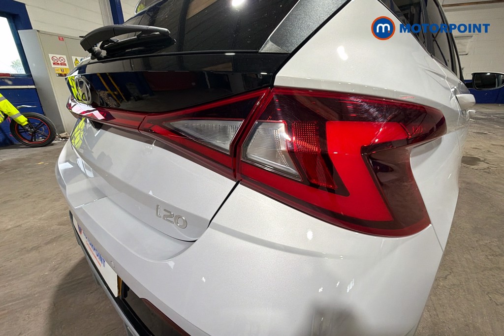 Hyundai I20 Ultimate Manual Petrol Hatchback - Stock Number (1638561) - 38th supplementary image