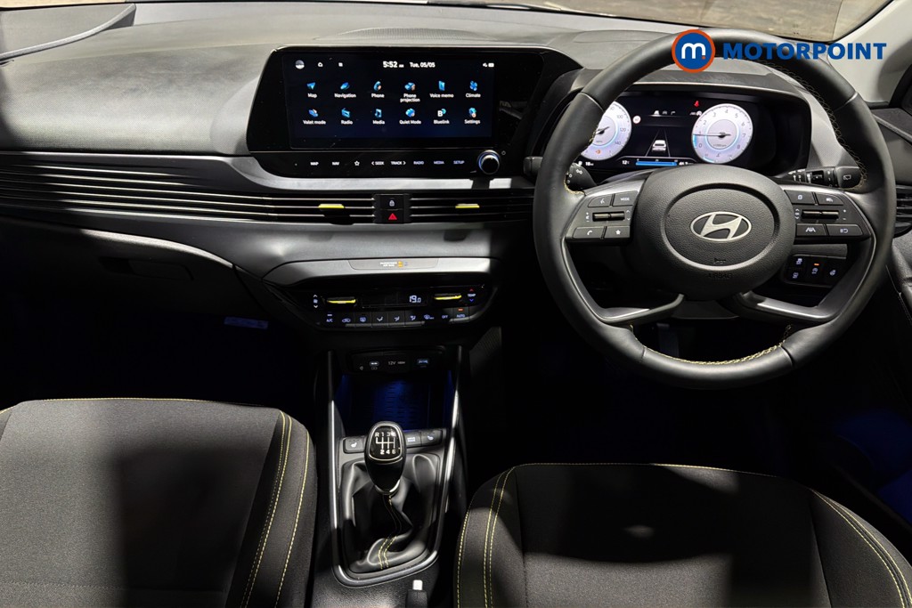 Hyundai I20 Ultimate Manual Petrol Hatchback - Stock Number (1638561) - 1st supplementary image