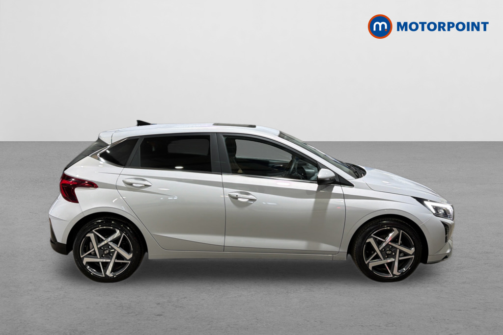 Hyundai I20 Ultimate Manual Petrol Hatchback - Stock Number (1638561) - Drivers side