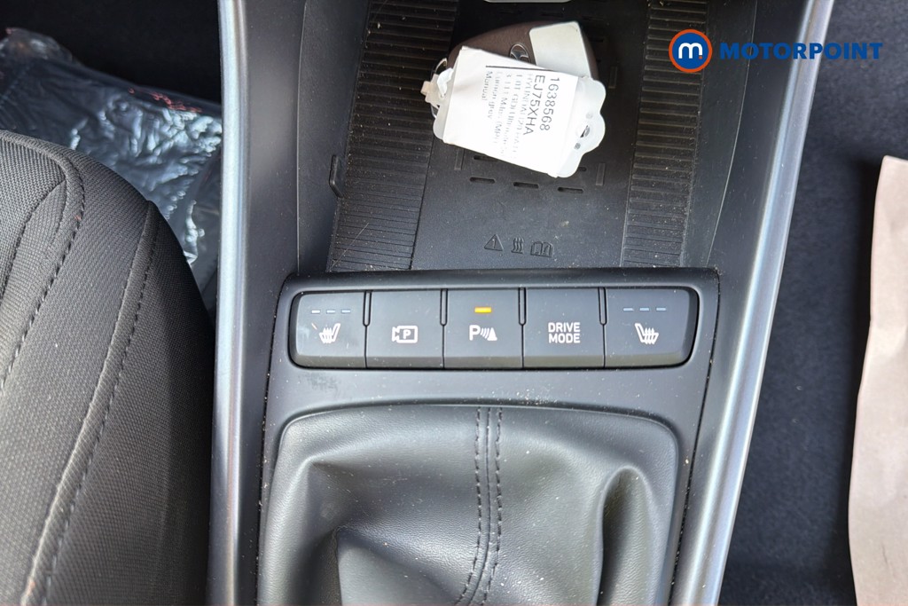 Hyundai I20 Ultimate Manual Petrol Hatchback - Stock Number (1638568) - 14th supplementary image
