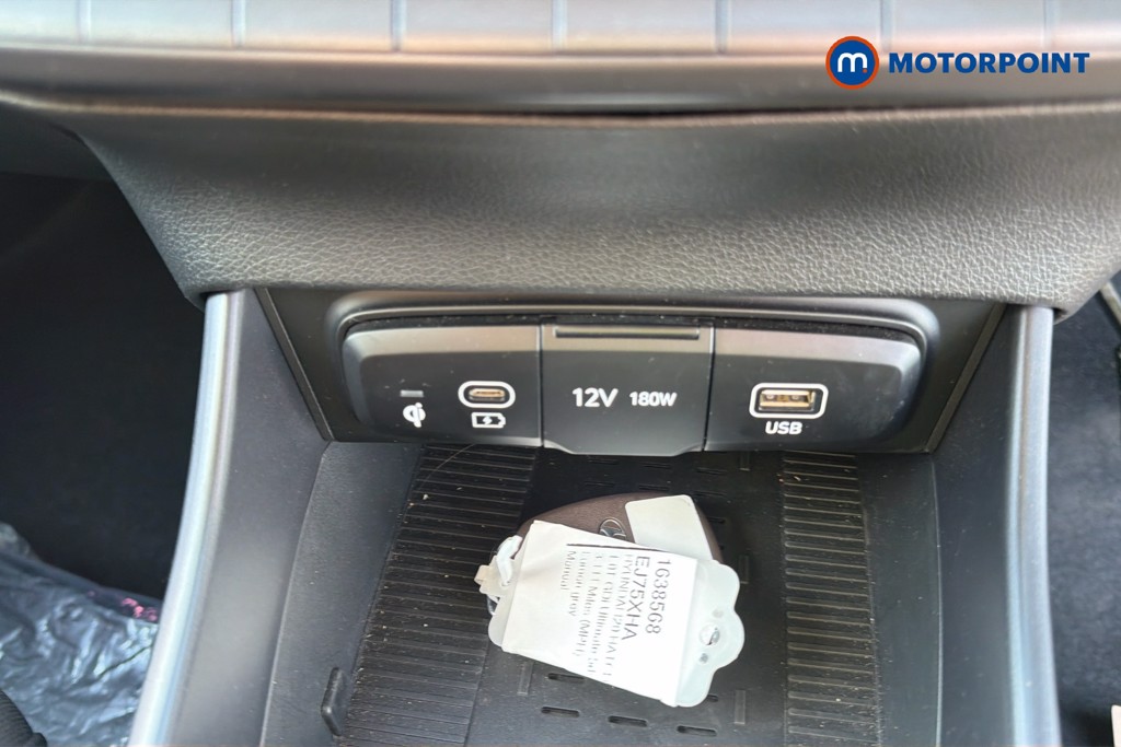 Hyundai I20 Ultimate Manual Petrol Hatchback - Stock Number (1638568) - 17th supplementary image