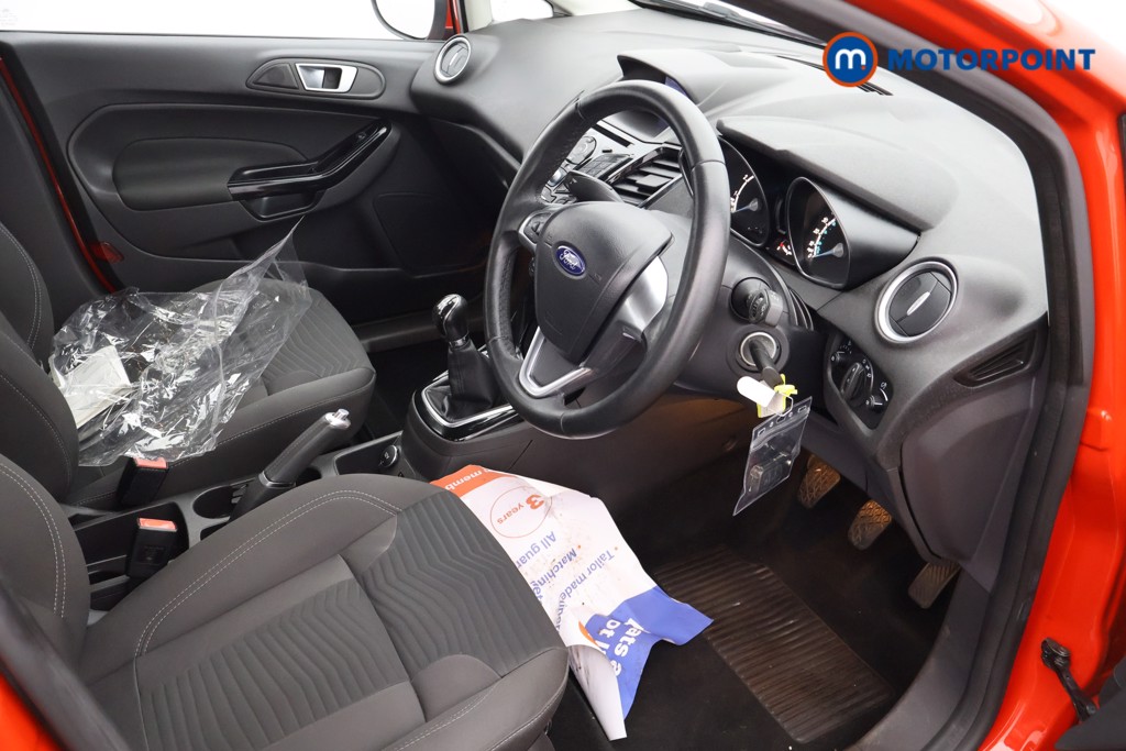 Ford Fiesta Zetec Manual Petrol Hatchback - Stock Number (1638616) - 15th supplementary image