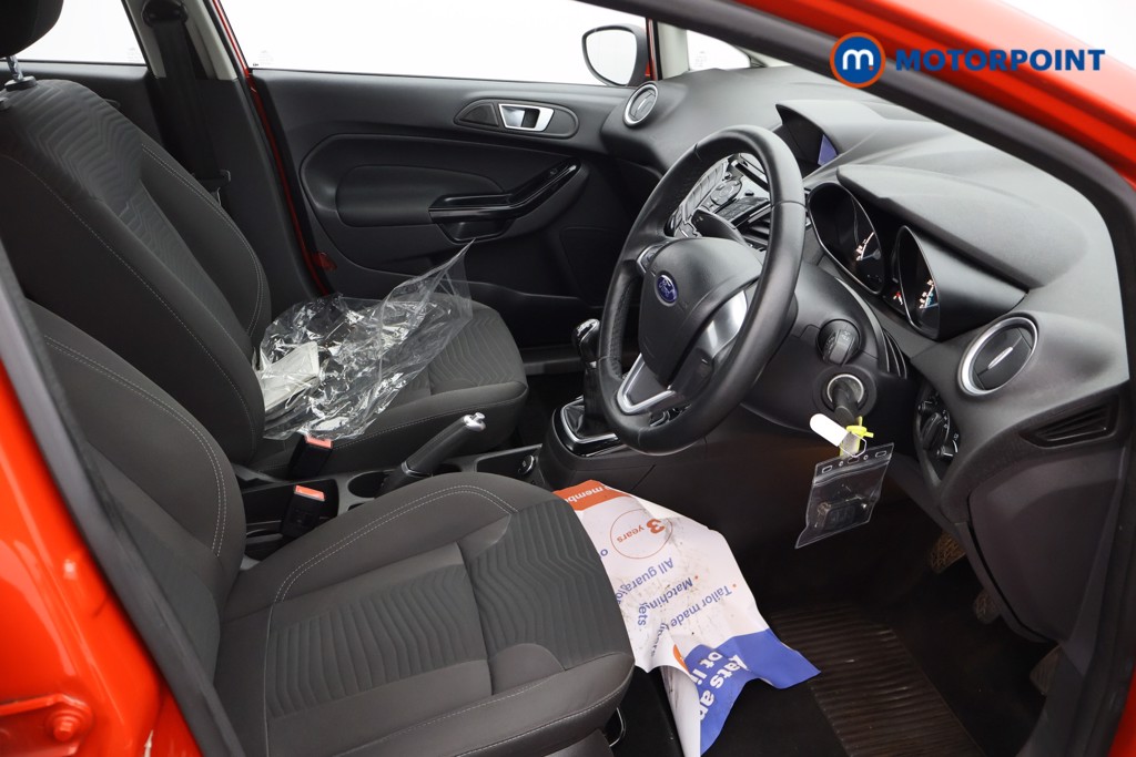 Ford Fiesta Zetec Manual Petrol Hatchback - Stock Number (1638616) - 16th supplementary image