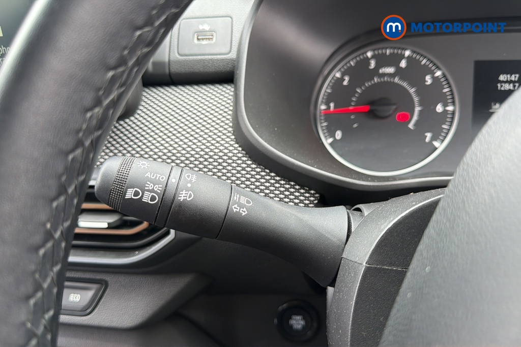 Dacia Sandero Stepway Expression Manual Petrol Hatchback - Stock Number (1638638) - 5th supplementary image