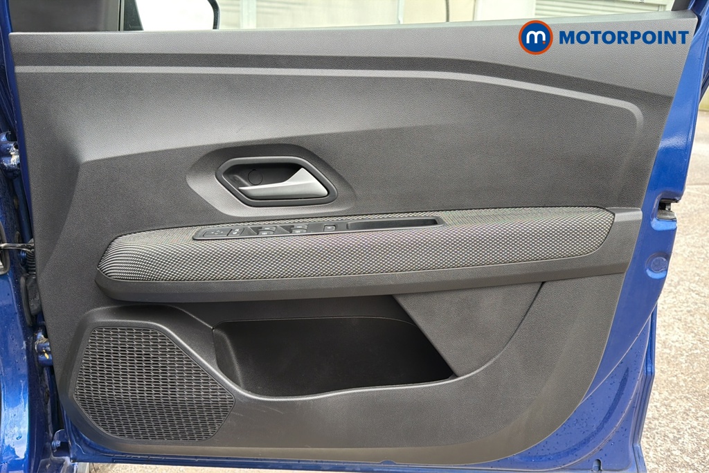 Dacia Sandero Stepway Expression Manual Petrol Hatchback - Stock Number (1638638) - 18th supplementary image