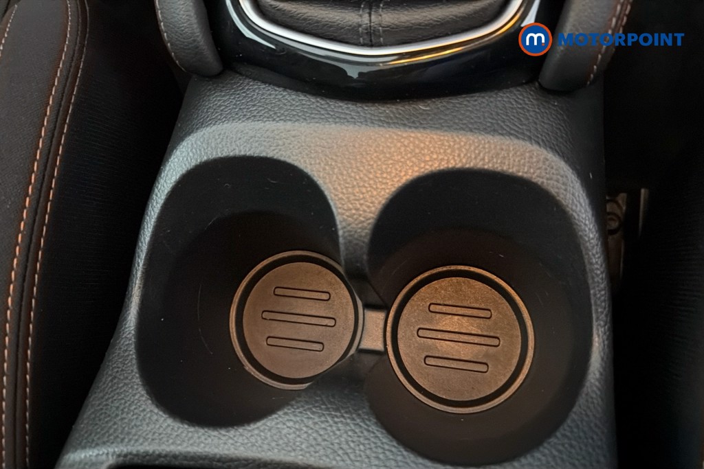 Nissan Qashqai N-Motion Manual Petrol SUV - Stock Number (1638644) - 16th supplementary image