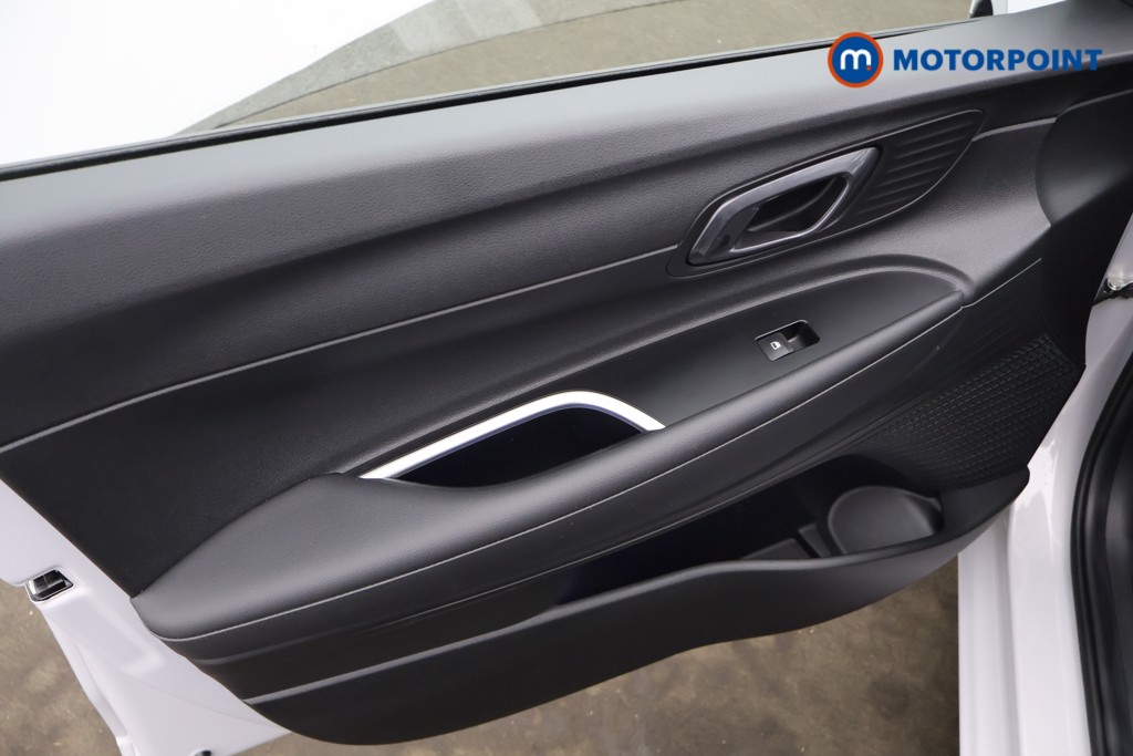 Hyundai I20 Premium Automatic Petrol Hatchback - Stock Number (1638741) - 22nd supplementary image