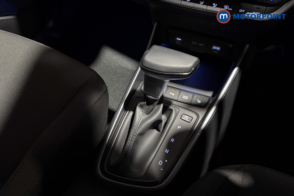 Hyundai I20 Premium Automatic Petrol Hatchback - Stock Number (1638743) - 15th supplementary image