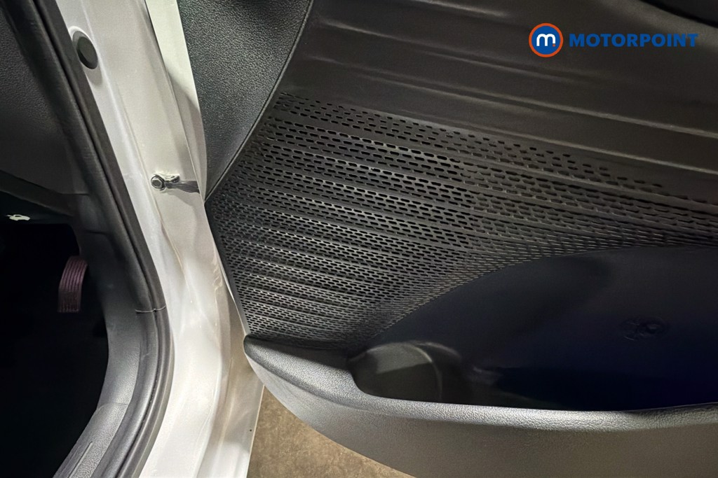 Hyundai I20 Premium Automatic Petrol Hatchback - Stock Number (1638743) - 21st supplementary image