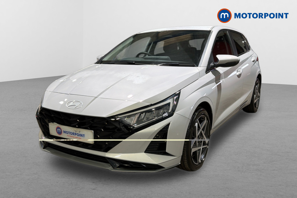 Hyundai I20 Premium Automatic Petrol Hatchback - Stock Number (1638743) - Passenger side front corner