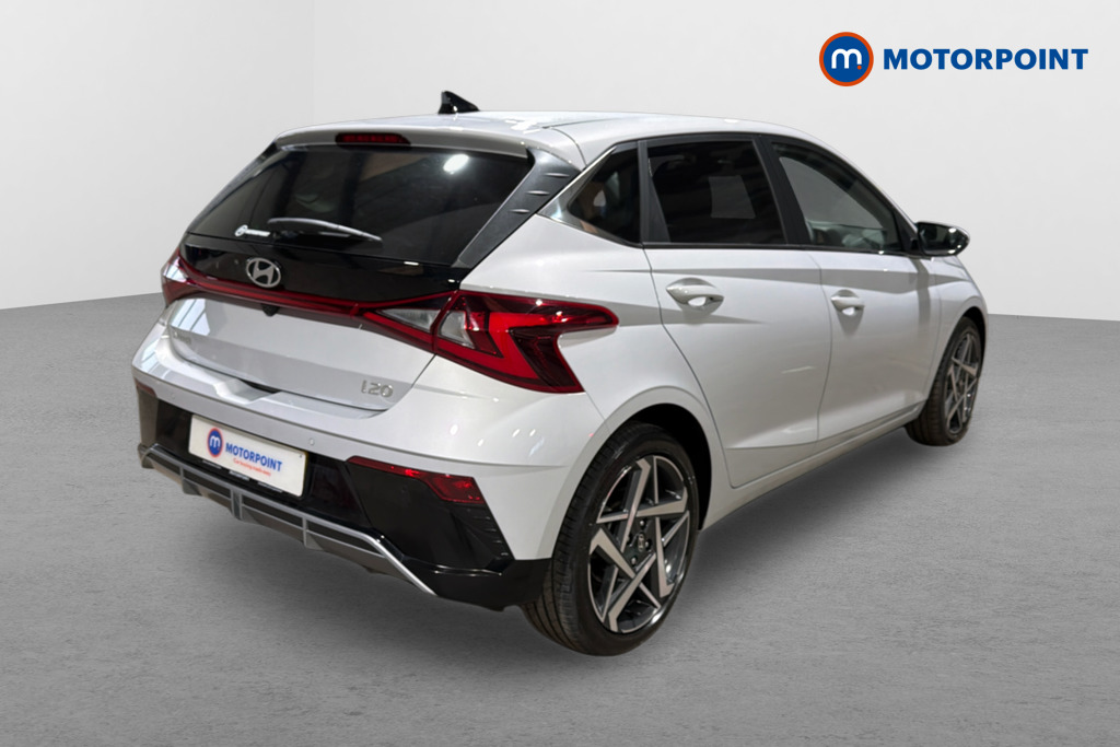 Hyundai I20 Premium Automatic Petrol Hatchback - Stock Number (1638743) - Drivers side rear corner