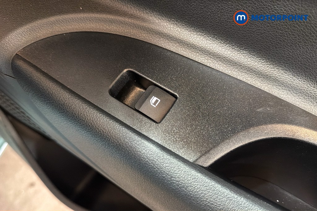 Hyundai I20 Ultimate Manual Petrol Hatchback - Stock Number (1638772) - 31st supplementary image