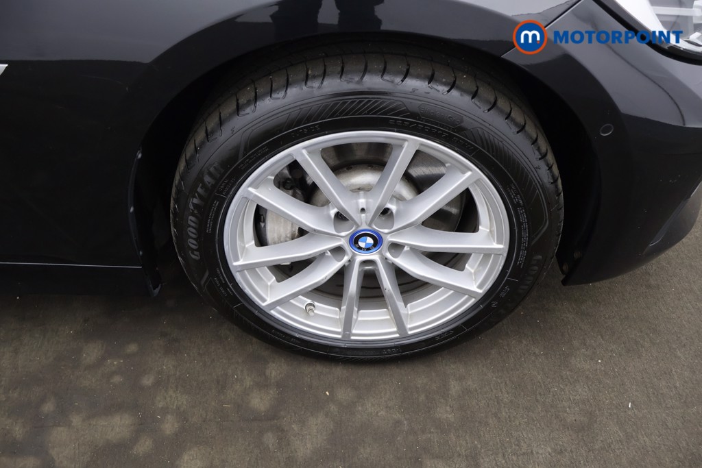 BMW 3 Series Se Pro Automatic Petrol Plug-In Hybrid Estate - Stock Number (1638898) - 4th supplementary image