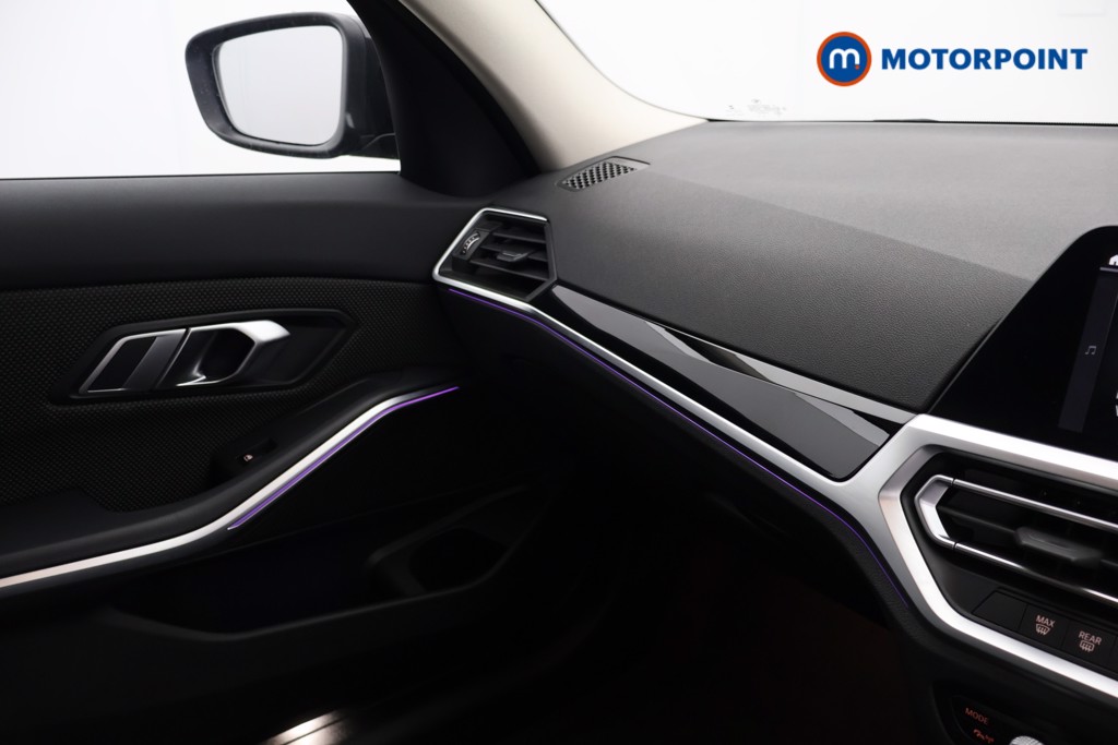 BMW 3 Series Se Pro Automatic Petrol Plug-In Hybrid Estate - Stock Number (1638898) - 10th supplementary image