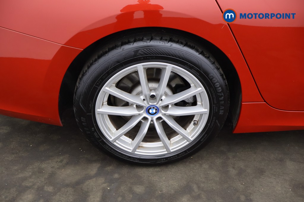 BMW 3 Series Se Pro Automatic Petrol Plug-In Hybrid Estate - Stock Number (1638900) - 3rd supplementary image