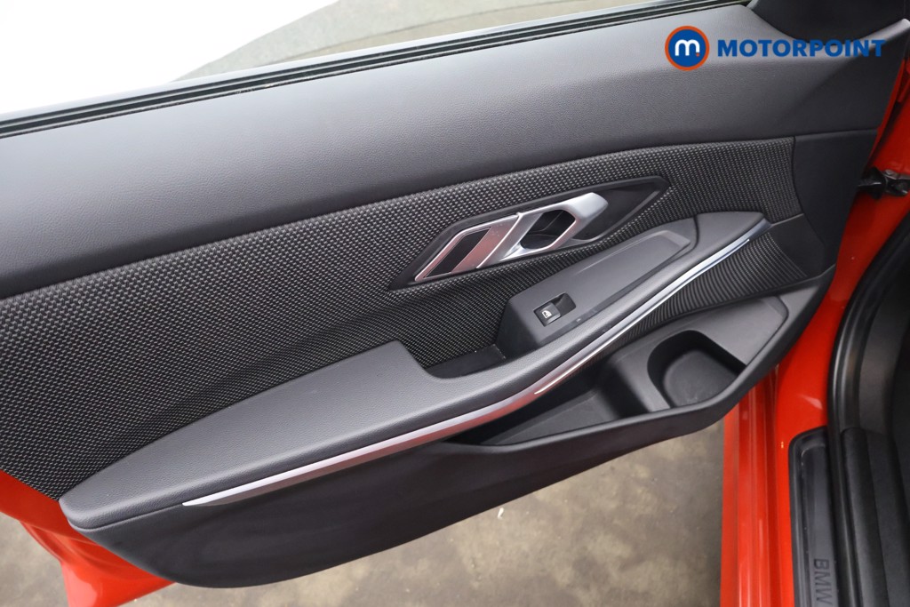 BMW 3 Series Se Pro Automatic Petrol Plug-In Hybrid Estate - Stock Number (1638900) - 22nd supplementary image
