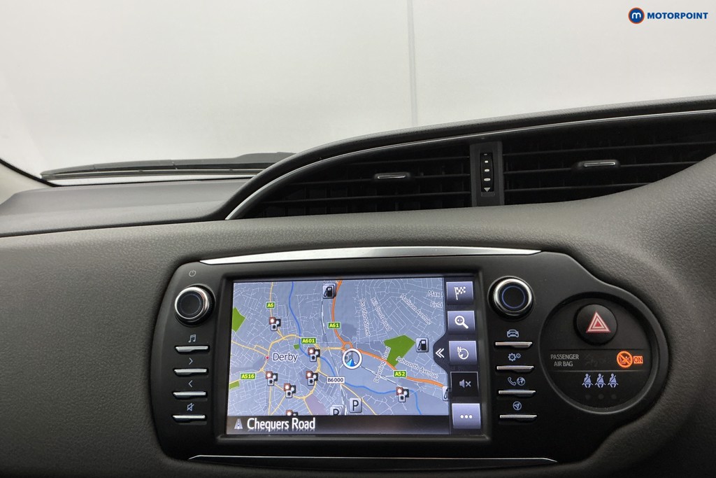 Toyota Yaris Icon Tech Automatic Petrol-Electric Hybrid Hatchback - Stock Number (1639017) - 2nd supplementary image