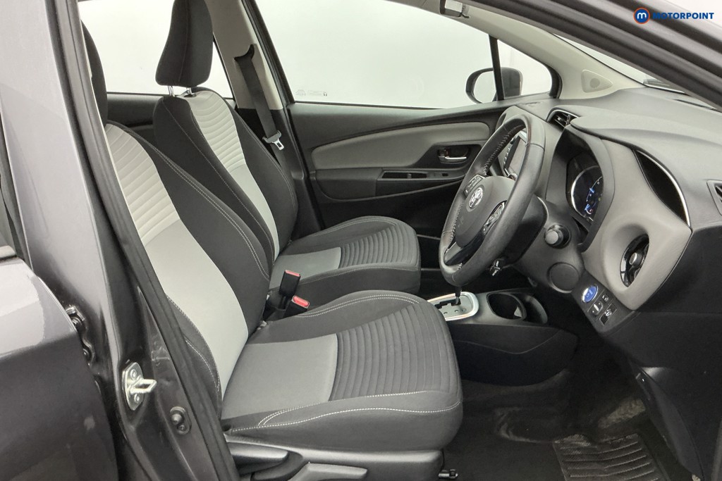 Toyota Yaris Icon Tech Automatic Petrol-Electric Hybrid Hatchback - Stock Number (1639017) - 5th supplementary image