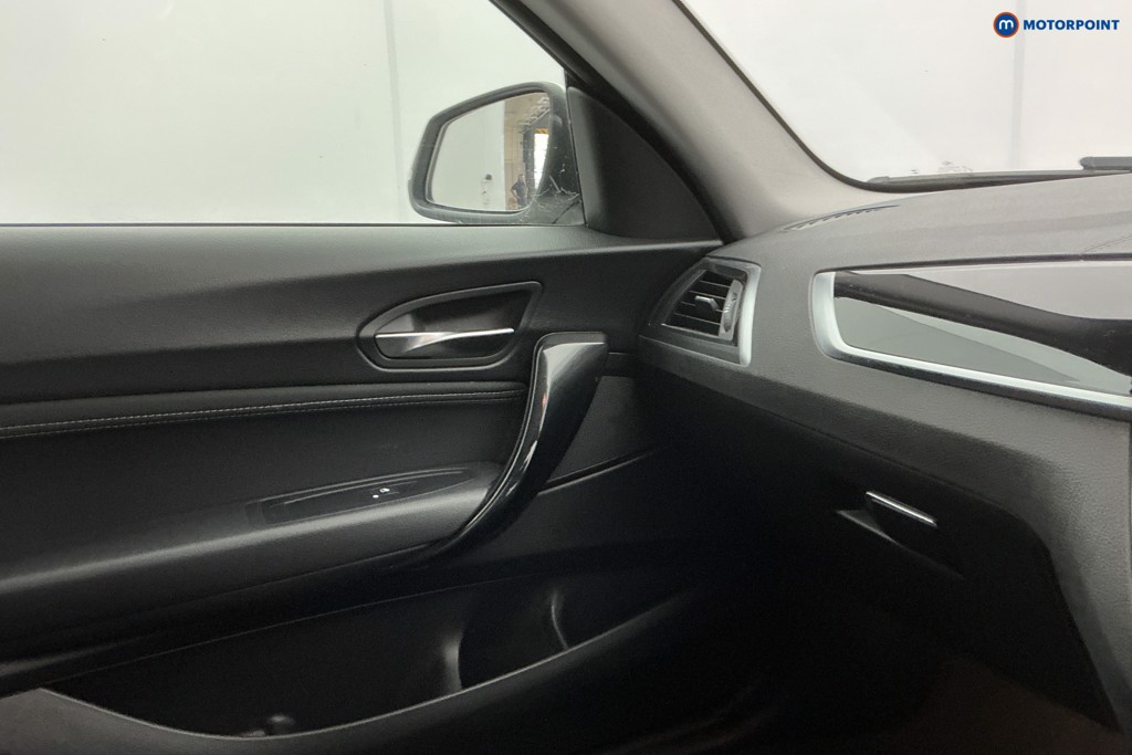BMW 1 Series Sport Manual Petrol Hatchback - Stock Number (1639086) - 23rd supplementary image