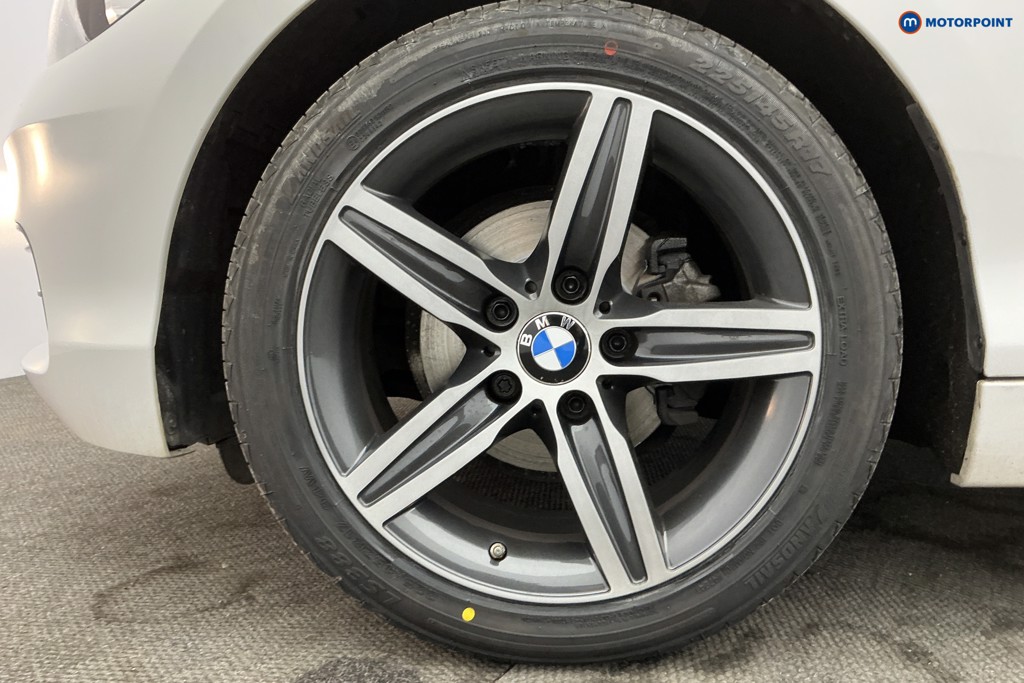 BMW 1 Series Sport Manual Petrol Hatchback - Stock Number (1639086) - 35th supplementary image