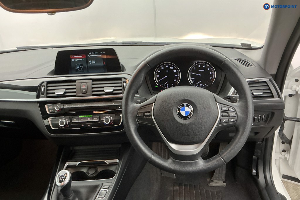 BMW 1 Series Sport Manual Petrol Hatchback - Stock Number (1639086) - 1st supplementary image