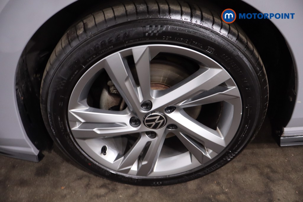 Volkswagen Golf R-Line Manual Petrol Hatchback - Stock Number (1639099) - 11th supplementary image